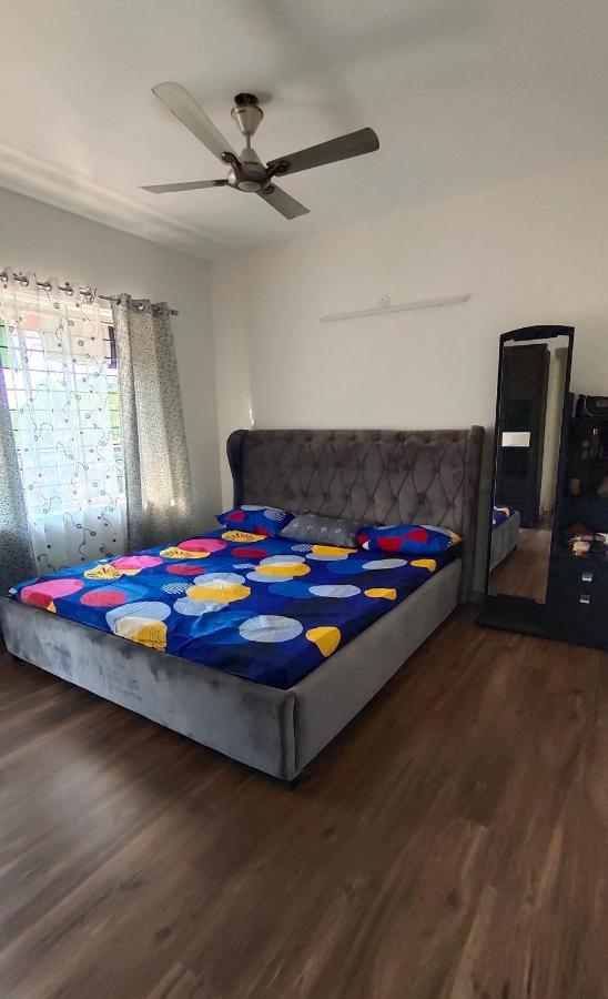 מנגלור 305 Home Stay מראה חיצוני תמונה