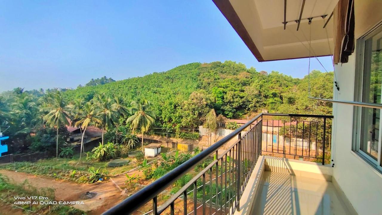 מנגלור 305 Home Stay מראה חיצוני תמונה